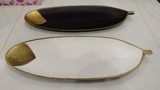1 PCs Wooden Leaf Platter – Decorative Serving Tray for Snacks, Fruits & Table Display | Size: 49.5 x 17.8 x 3 cm (Random Color)
